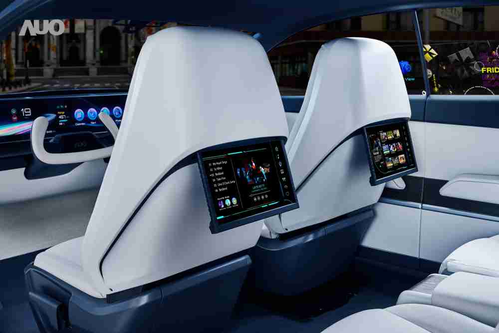 欧陆注册将于CES 展示全新Smart Cockpit 2024，，可紧密串连使用者多元需求，，，并革新座舱内部的应用和设计，，，带来身历其境且引人入胜的视觉飨宴，，满足驾乘人员的全方位体验